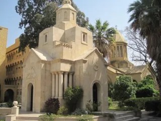 The chapel in Antelias, with the cathedral in the background. Photo: Irina Papkova.